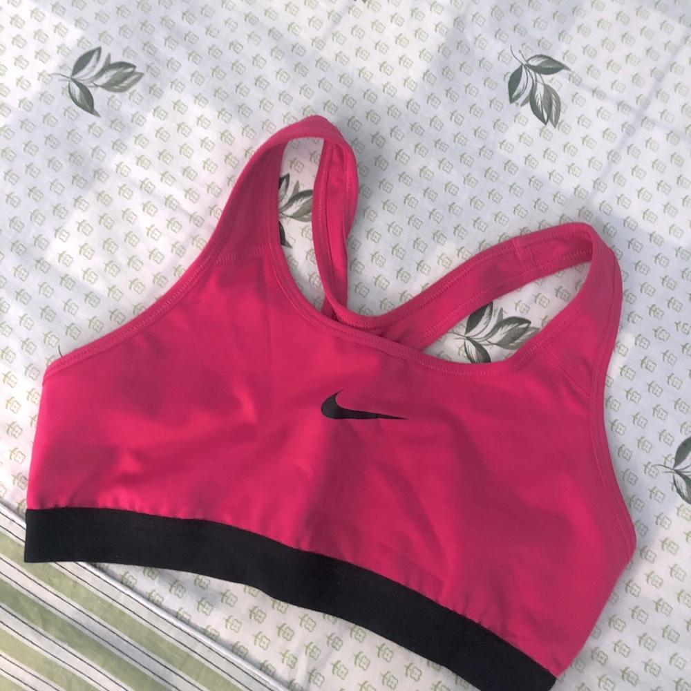 NIKE SPORTS BRA